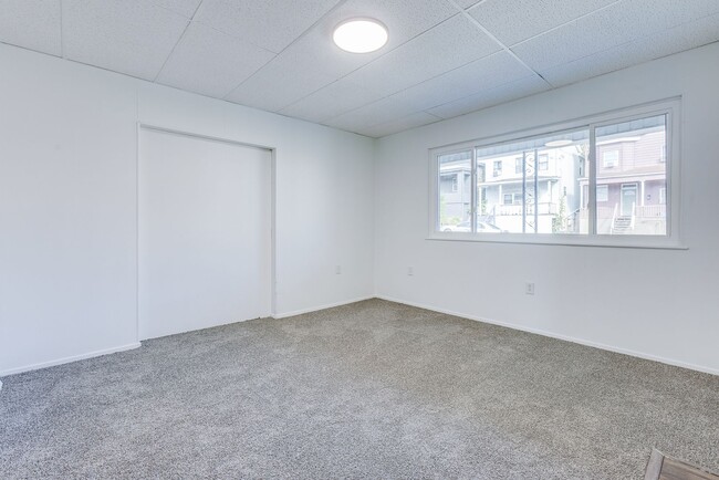 Building Photo - 80 Beltzhoover Ave