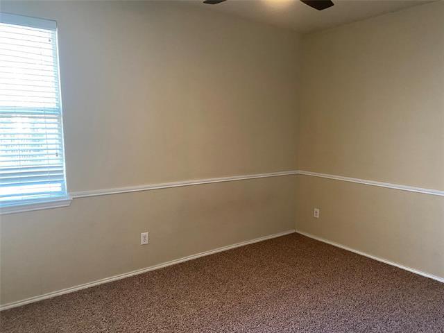 Building Photo - 1716 River Oaks Dr