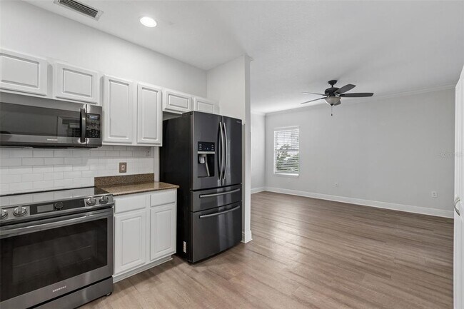 Building Photo - 3125 Santorini Ct
