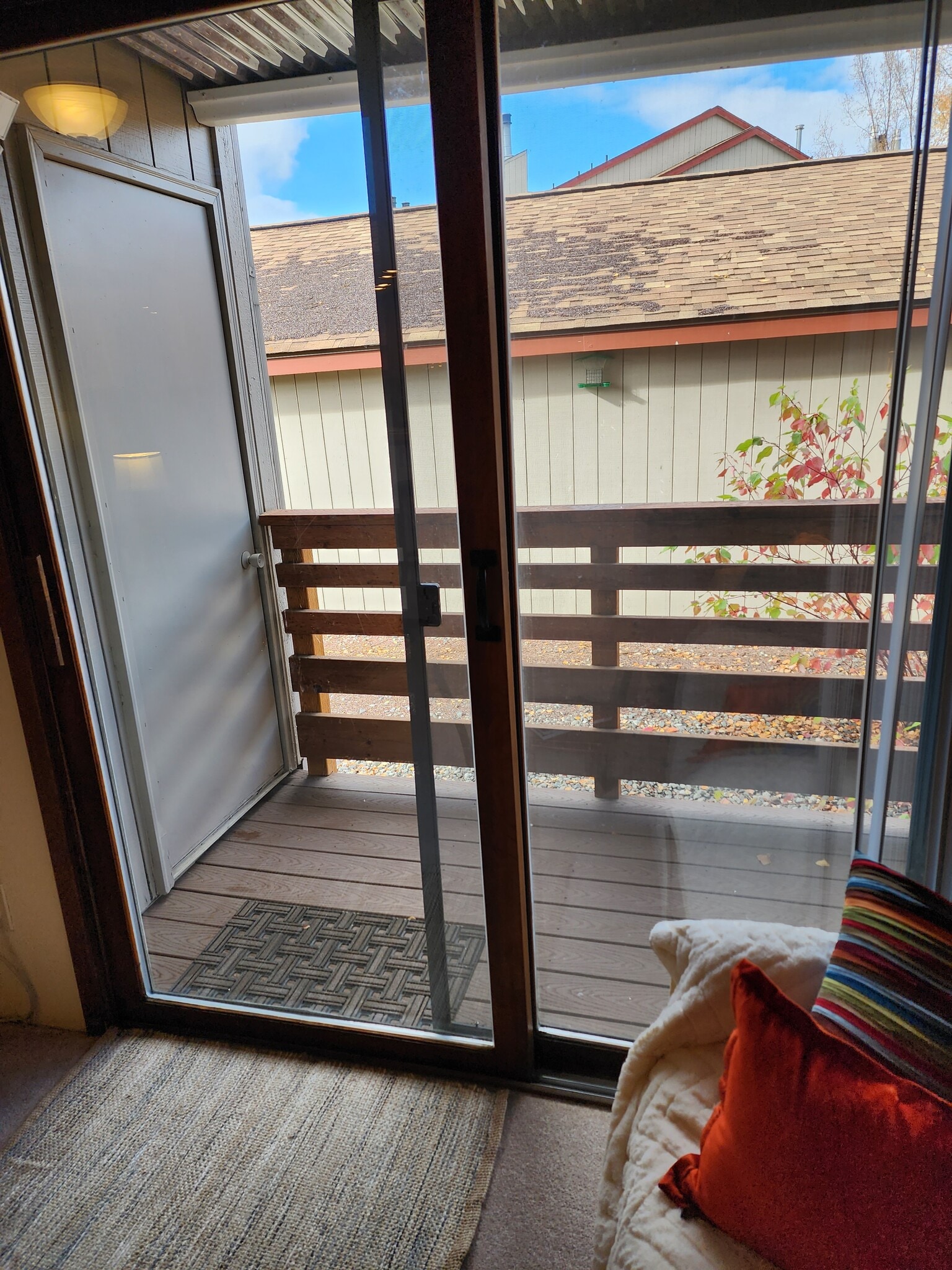 Private deck, new wood and trex - 9645 Independence Dr