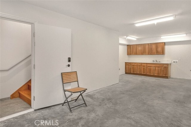 Building Photo - 1234 Lilac Terrace