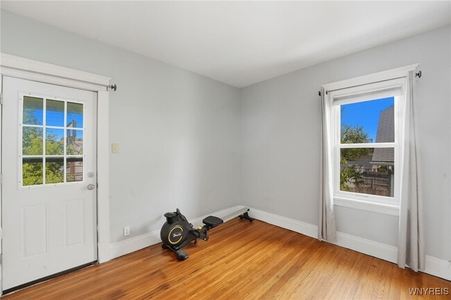 Building Photo - 168 Villa Ave