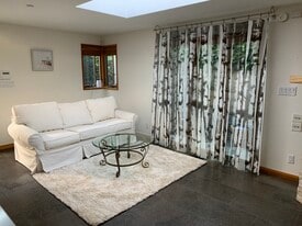 Building Photo - 345 Swall S Dr