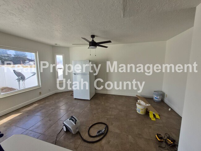 Building Photo - Orem Townhome New Flooring Finished soon