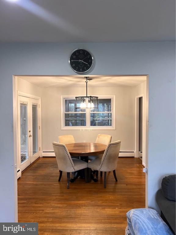 Building Photo - 6122 Rolling View Dr