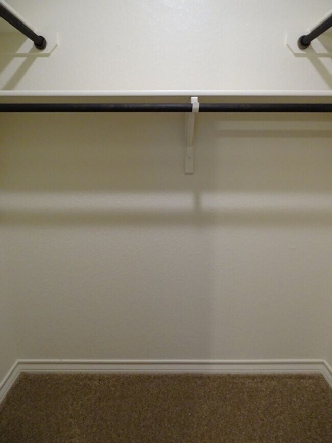 Building Photo - 6411 Luglio Ln