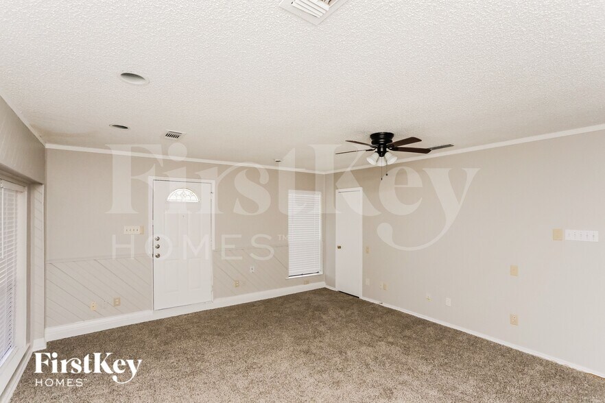 Building Photo - 1340 Virgie Joe Dr