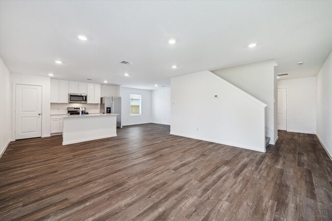 Building Photo - 15150 Willow Hts Ln