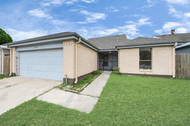 Building Photo - 6230 Grandvale Dr