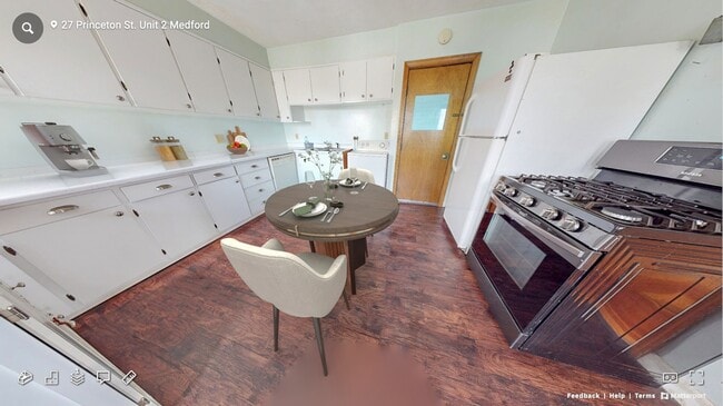 Building Photo - 27 Princeton St