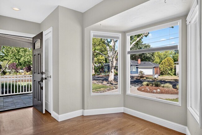 Building Photo - Rare Walnut Creek Rental! Single-Story Home with NEM 2 Solar, Spacious Yard & Premium Finishes!!