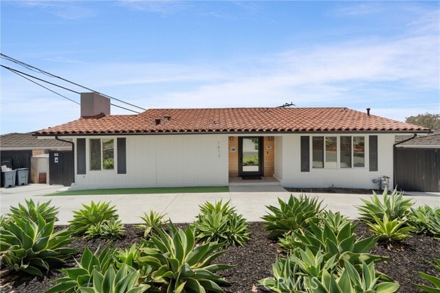 Building Photo - 1613 Espinosa Cir