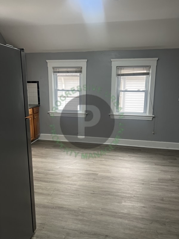 Building Photo - 3586 W 47th St