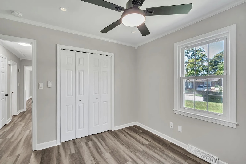 Building Photo - 120 Abbotsford Dr