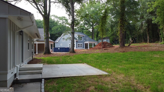 Building Photo - 165 Habersham Dr
