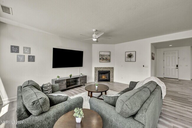 Building Photo - 10677 Foxberry Park Dr