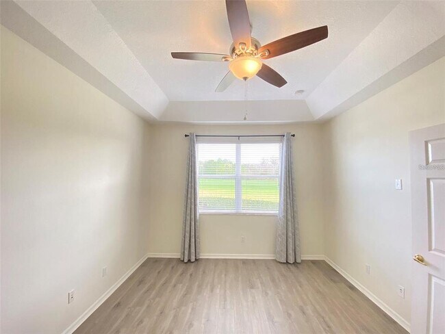 Building Photo - 9422 Myrtle Creek Ln