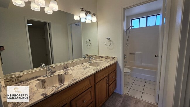 Building Photo - 1542 Granite Hills Dr