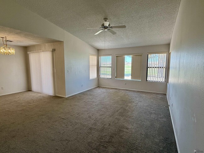 Building Photo - 11878 Calle Del Cid