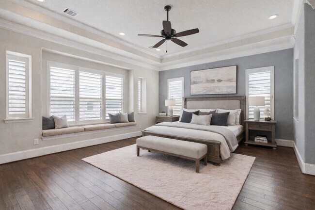 Building Photo - 622 Pink Azalea Trail