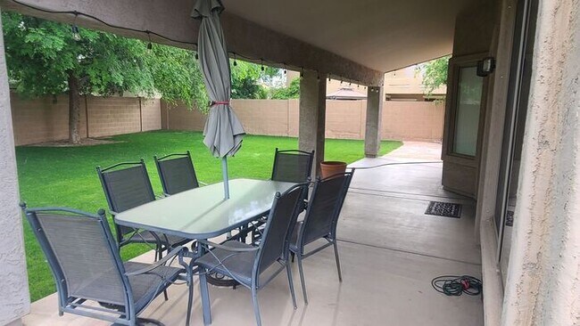 Building Photo - 5-bedroom in the heart of Gilbert