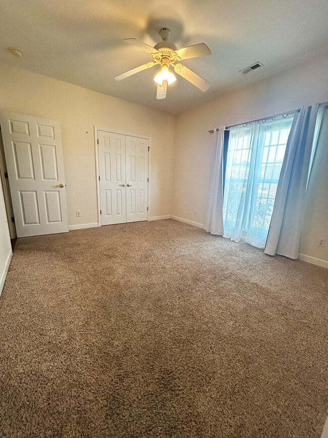 Building Photo - 111 Fawn Creek Ct