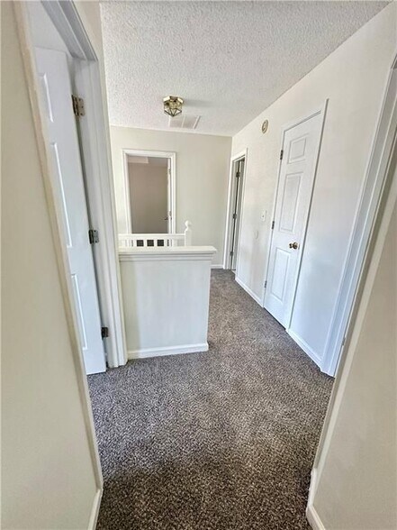 Building Photo - 3635 Spring Mesa Dr SW