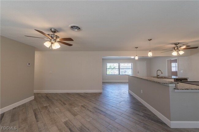 Building Photo - 1411 San Juan Ave