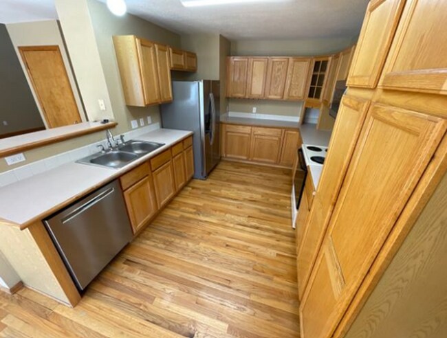 Building Photo - 10449 Hollyhock Court
