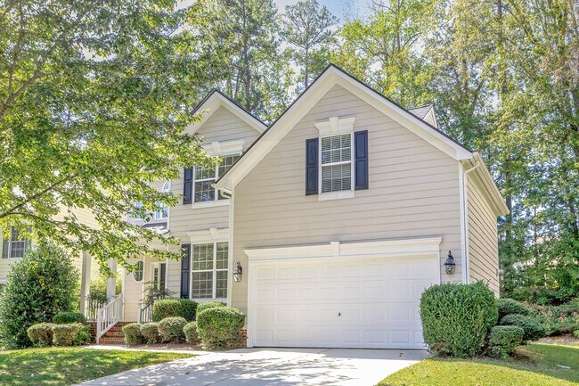 Building Photo - 2103 Templeton Gap Dr