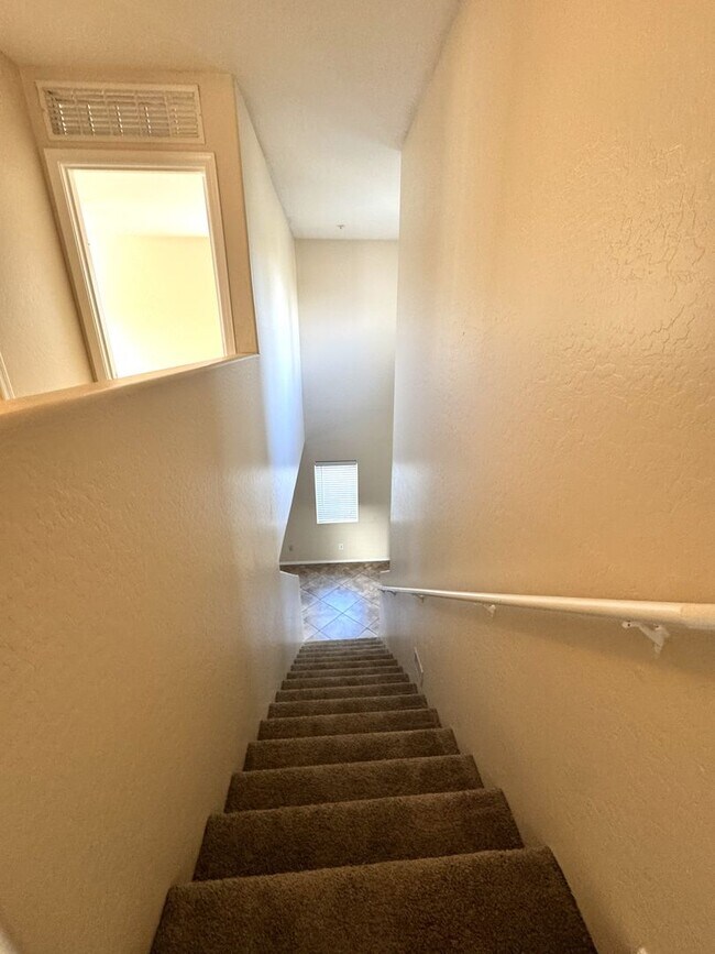 Building Photo - ***MOVE IN SPECIAL: $300 OFF MOVE IN -4 BEDROOM HOME IN TUSCANO