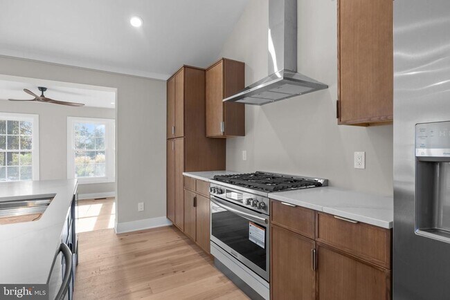 Building Photo - 271 Stoopville Rd