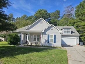 Building Photo - 413 Cypress Dr