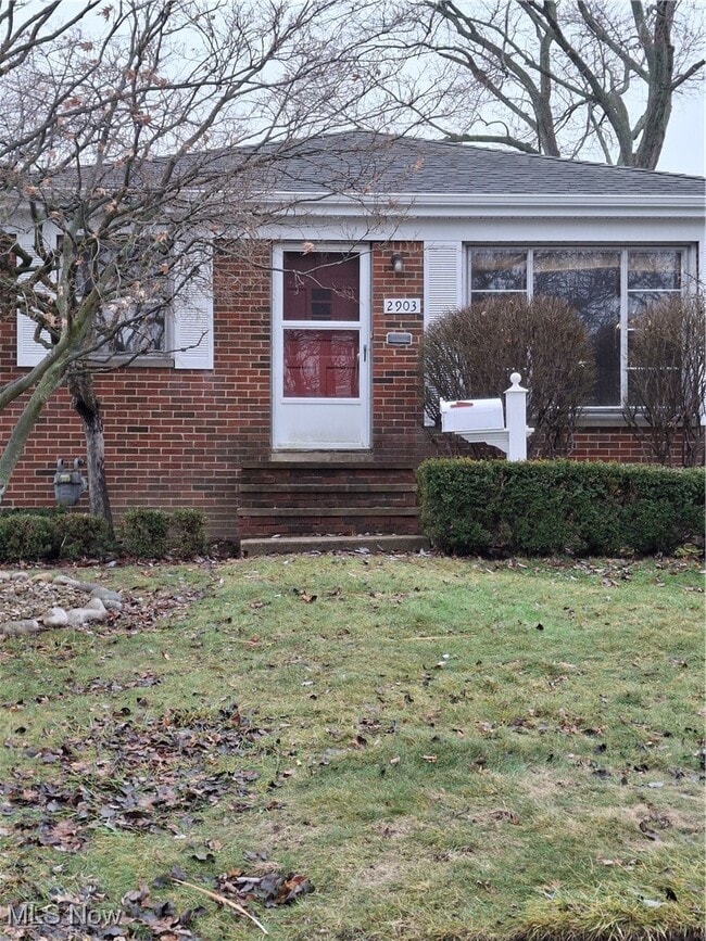 Building Photo - 2903 Center Dr