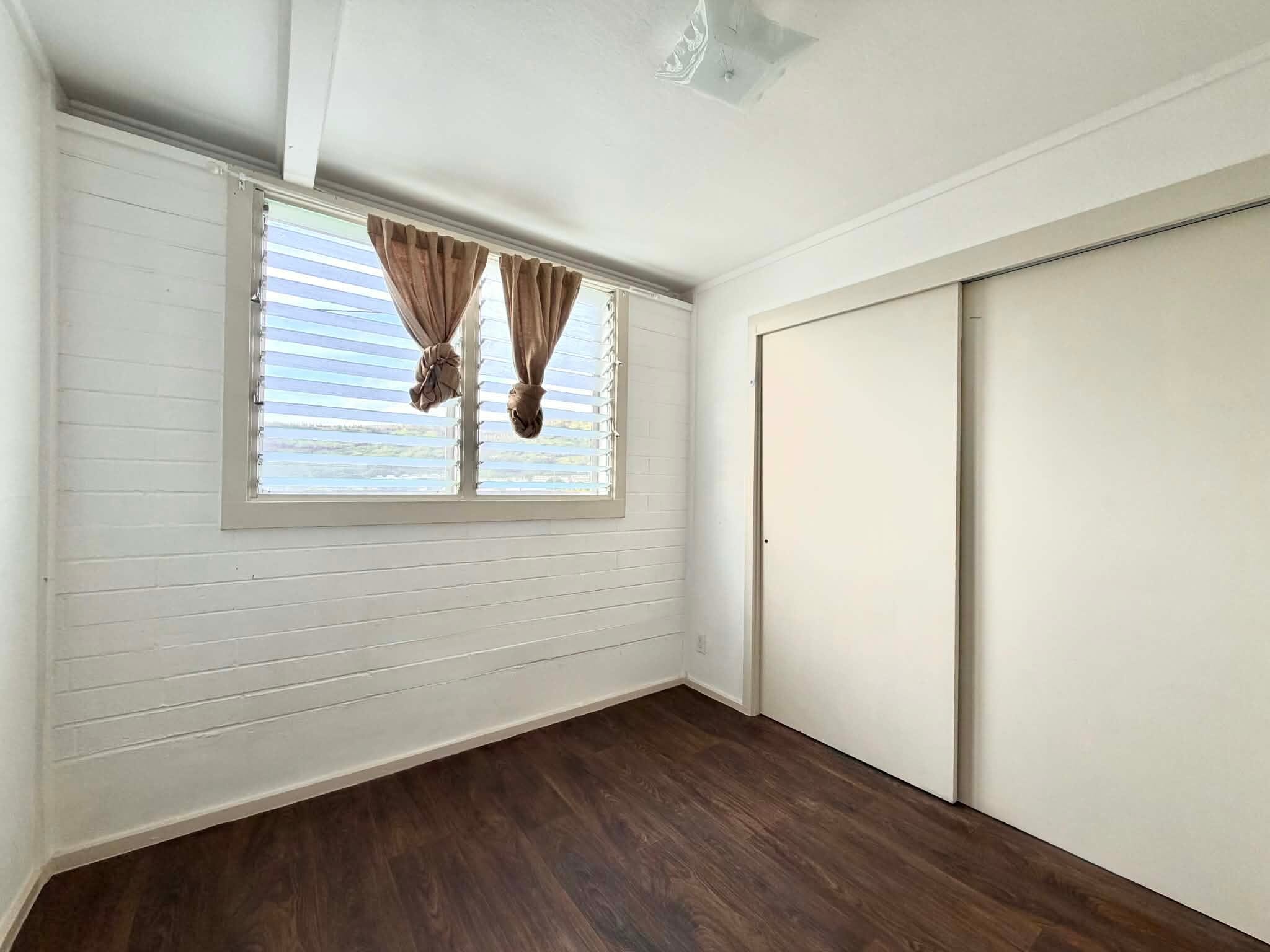 Building Photo - 1576 Elua St