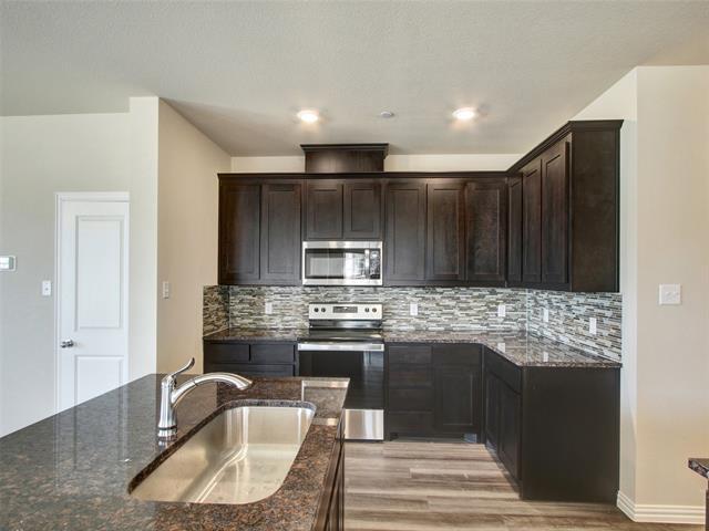 Building Photo - 3225 Solana Cir