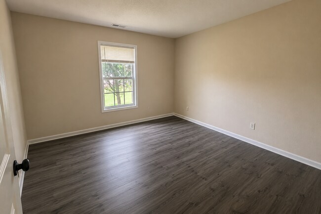 Building Photo - 8601 Sawleaf Ct