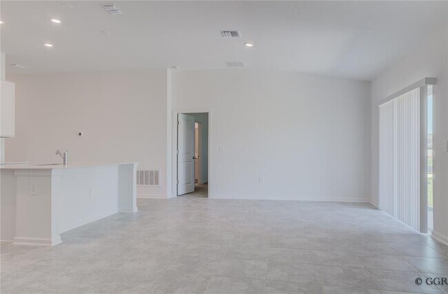 Building Photo - 1496 Brentwood Dr