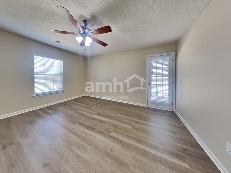 Building Photo - 314 Brickhope Ln