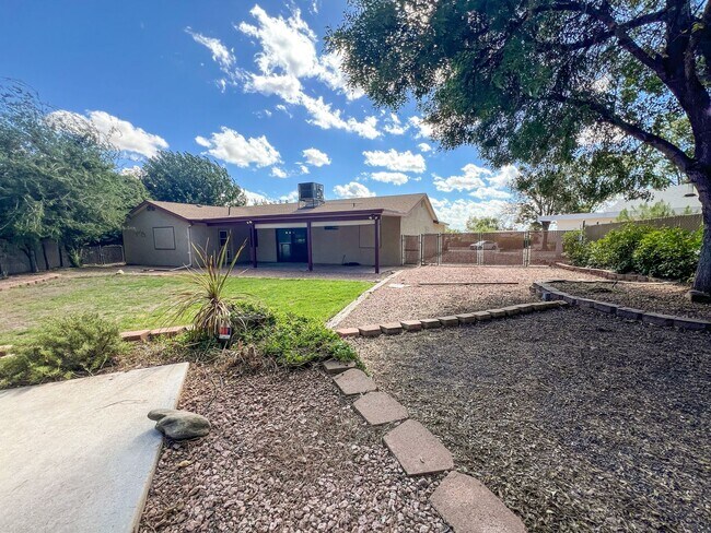 Building Photo - HOUSE - CLARKDALE