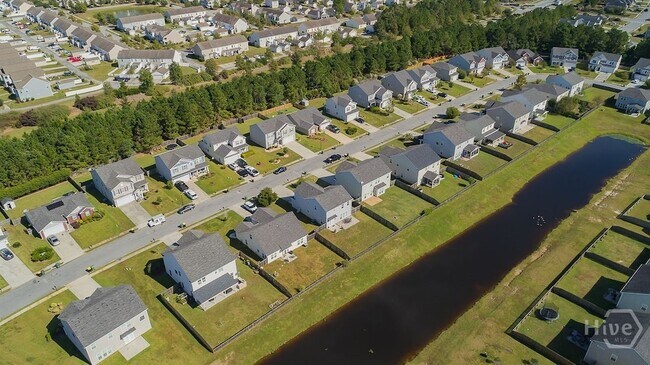 Building Photo - 285 Willow Point Cir