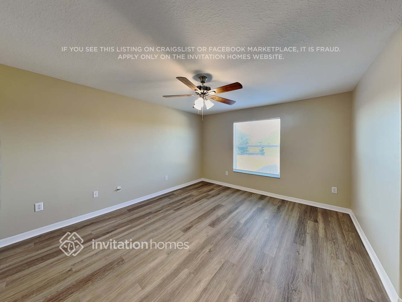 Building Photo - 8112 Alamosa Wood Ave