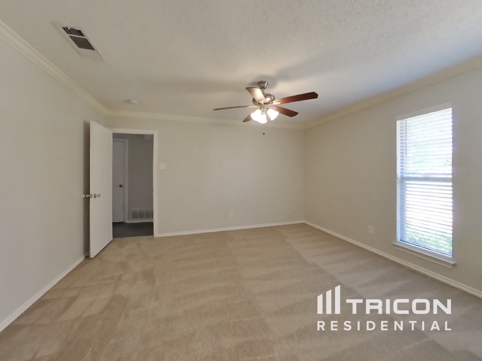 Building Photo - 1130 Wood Heights Dr