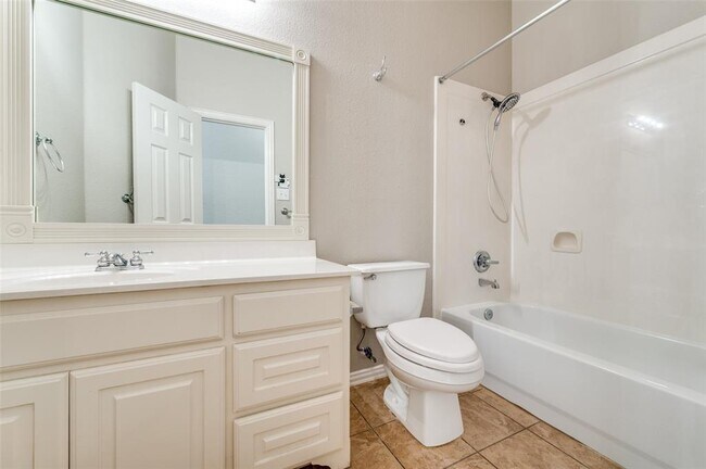 Building Photo - 13446 Cottage Grove Dr