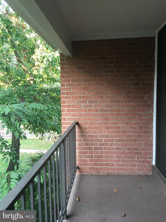 Building Photo - 734 Quince Orchard Blvd