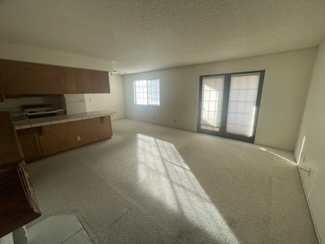 Building Photo - 4181 Gannet Cir