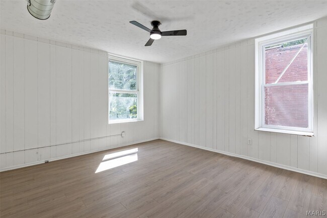 Building Photo - 4820 Greer Ave