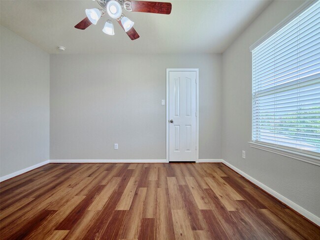 Building Photo - 8230 Silent Deep Dr