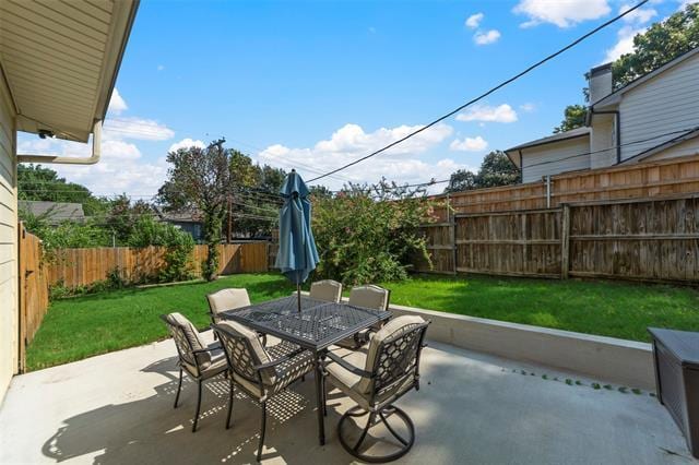 Building Photo - 7607 Wellcrest Dr