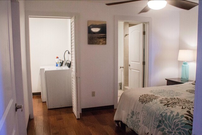 Building Photo - 44-108 Malulani Pl